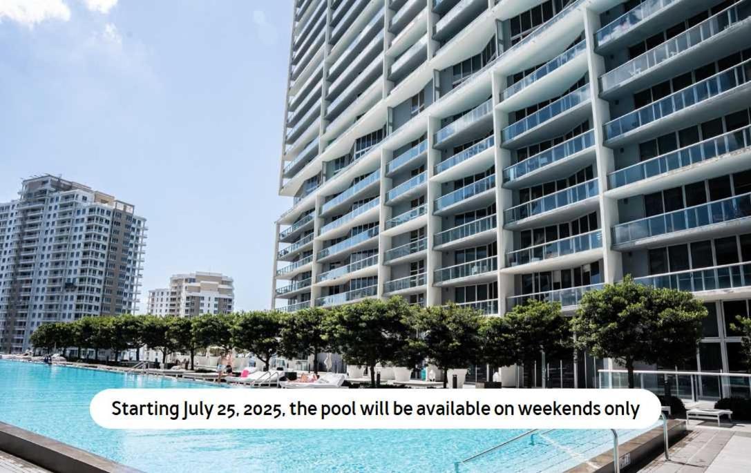 Mvr - Lux Balcony Pool Access & Views Apartamento *